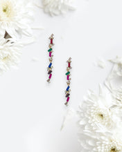 Load image into Gallery viewer, Multi Color Crystal Earring
