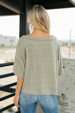 Load image into Gallery viewer, Hannah Tee in Faded Olive
