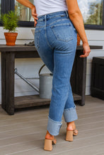 Load image into Gallery viewer, Jones High Rise Cuffed Straight Jeans
