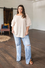 Load image into Gallery viewer, Carter High Rise Slit Hem Straight Jeans
