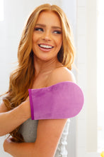 Load image into Gallery viewer, Ultraviolet Self Tanner With Mitt
